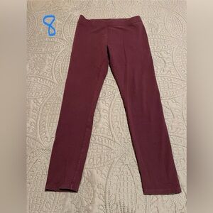 Women’s Aerie super soft maroon leggings. Size M